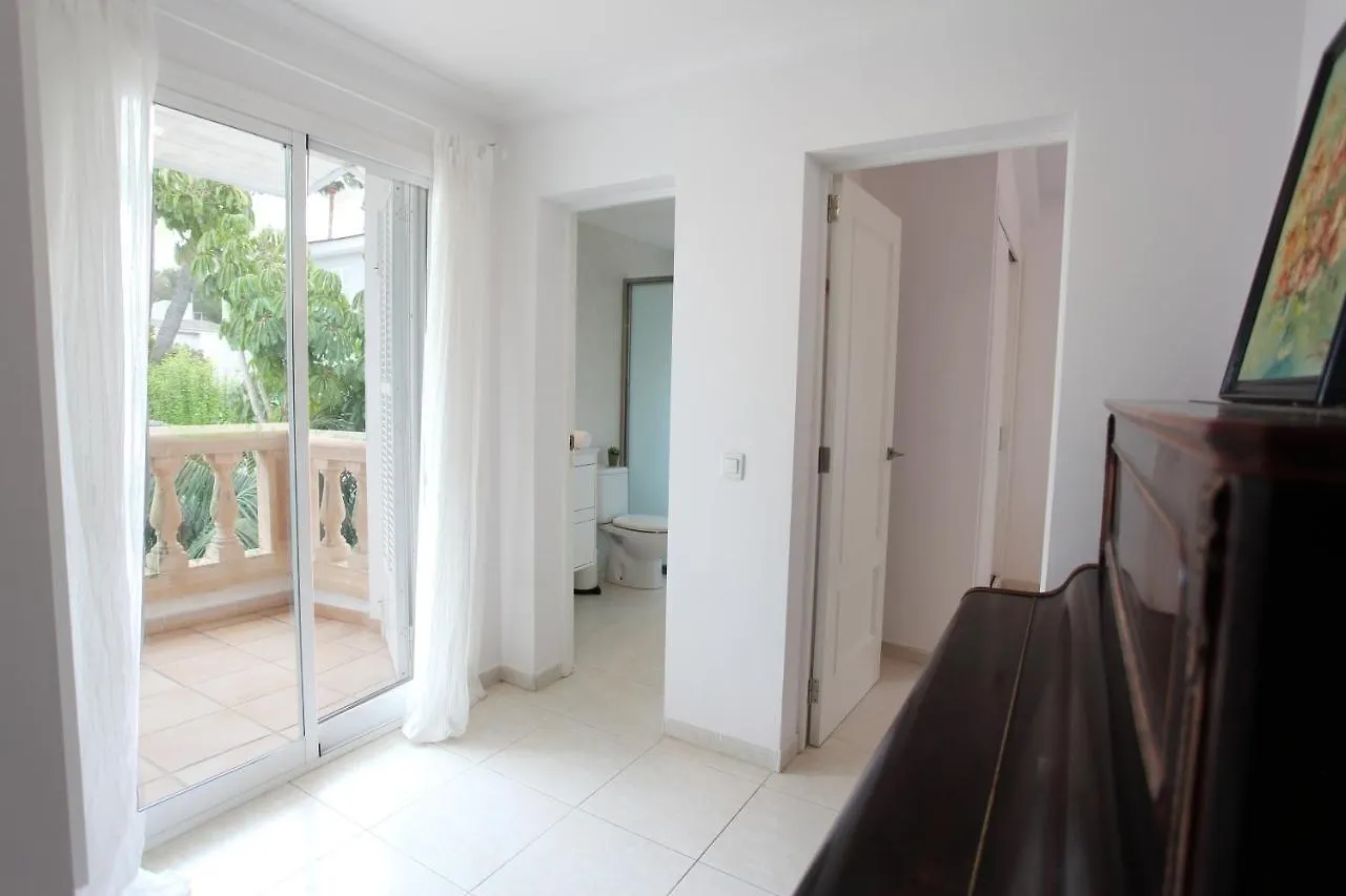 Tropical Garden, Villa With Pool Near The Beach Alcudia