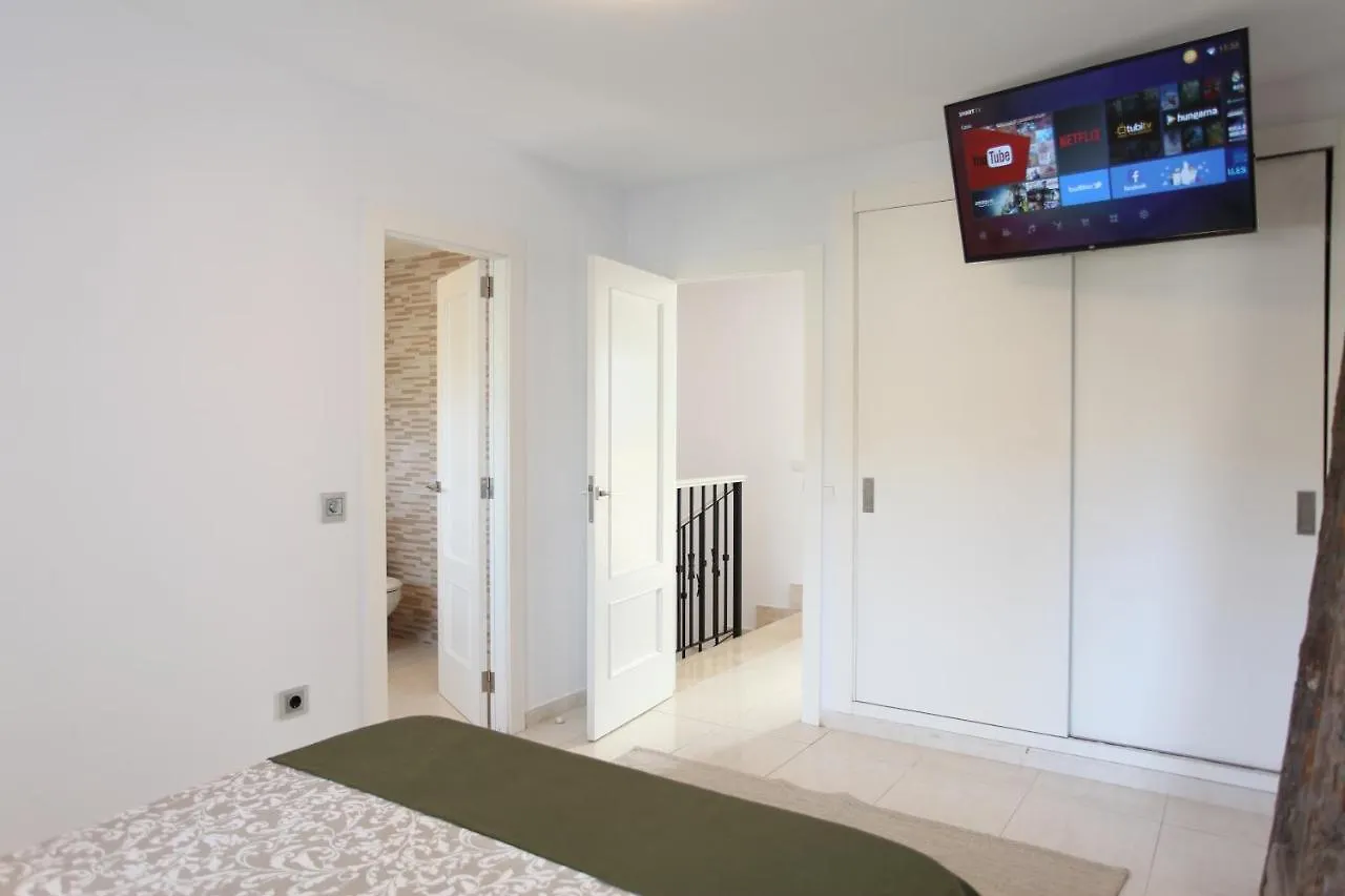 Tropical Garden, Villa With Pool Near The Beach Alcudia  Spain